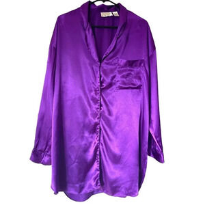 Victoria's Secret VTG Gold Label Purple Night Shirt VS Embroidered Front Pocket